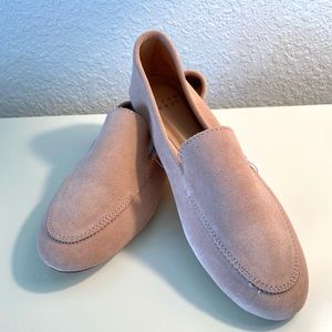 NWT Soft suede moccasins